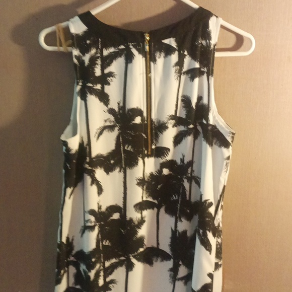 Kenzie long dress with palm tree pattern in black and white #A3 - Picture 4 of 5